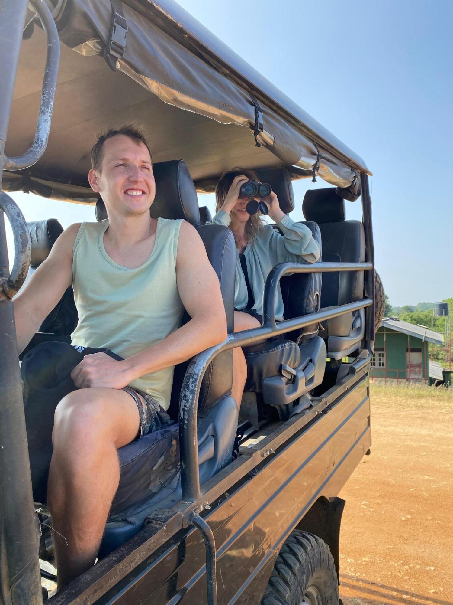 Homestay Elephant Safari
